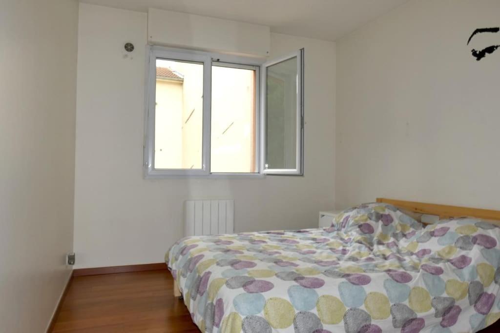 Appartement F3, 2 Chambres 塞纳河畔伊夫里 外观 照片